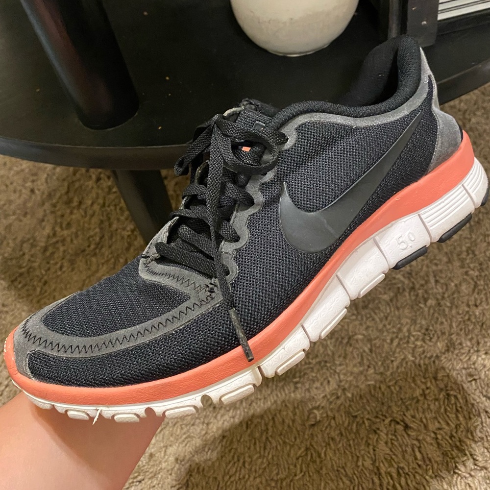 Nike free run tennis shoes!